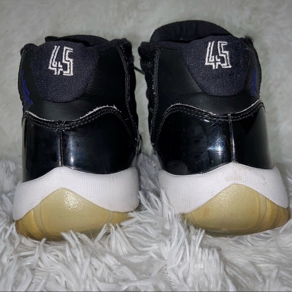 *SALE* Air Jordan 11 Retro “Space Jam 2016 Release” - Picture 3 of 3